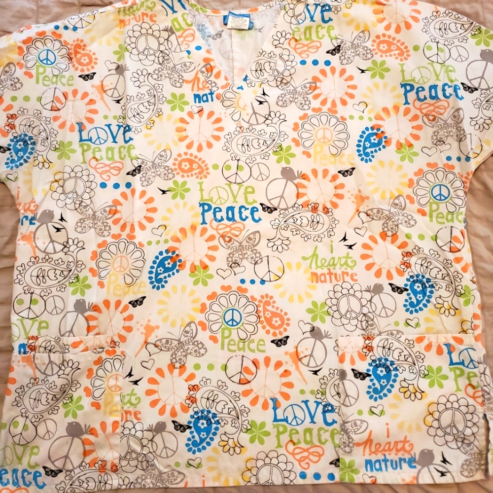 Scrub top
